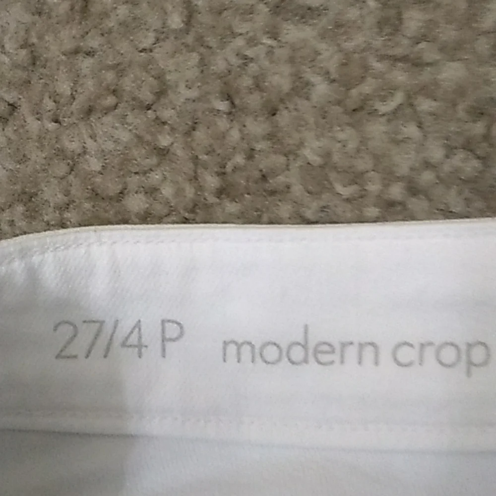 2/$15 Ann Taylor capri - Picture 3 of 7